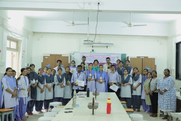 All participants of quiz competition