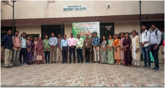 Group photo with Dr. N.M. Atre and Beneficiaries