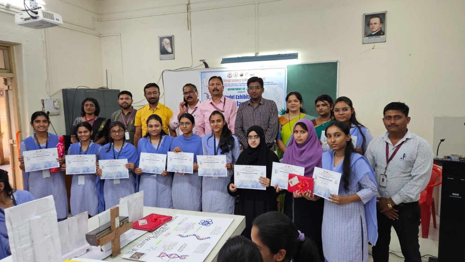Prize & certificate distribution to winners.