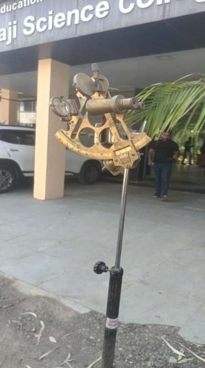 Instrument-Sextant 